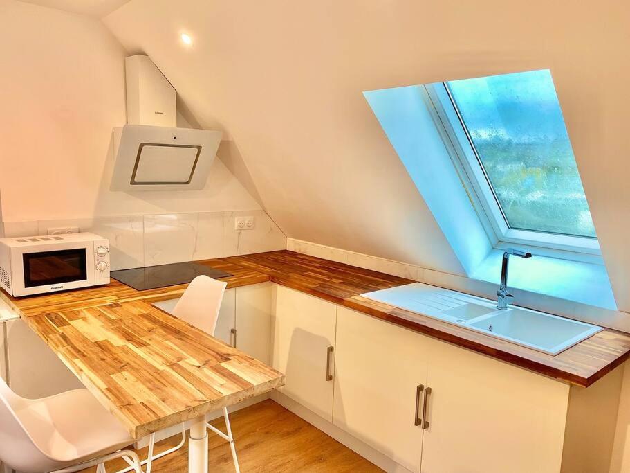Appartement Renove Proche Gare カンペール エクステリア 写真